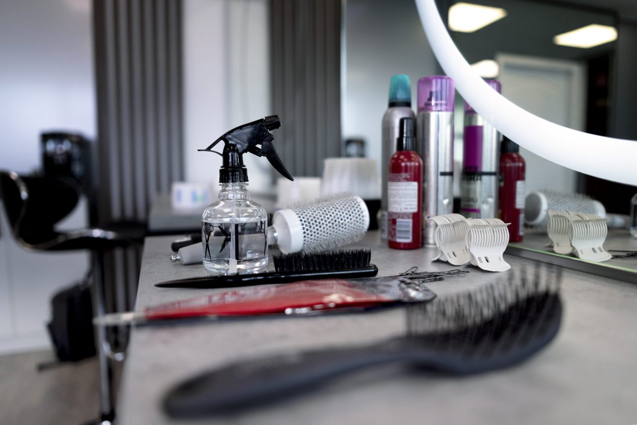 Produtos e equipamentos de salão de beleza disponível no Partage Jaraguá do Sul.