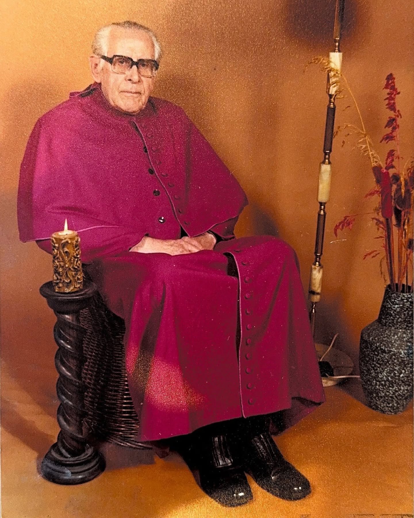 Retrato de Padre Mathias Maria Stein, líder religioso que marcou a história de Guaramirim