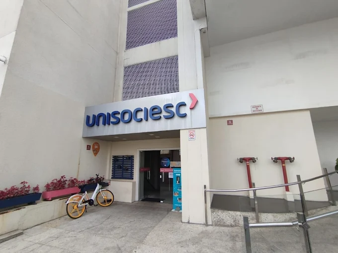 Unidade da UniSociesc no Partage Jaraguá do Sul, onde são oferecidos cursos de graduação e pós-graduação.